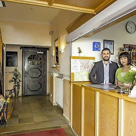 Gautinger Hof - Ruhig Im Fuenf-seen-land Nahe S-bahn Und Muenchen Hotel