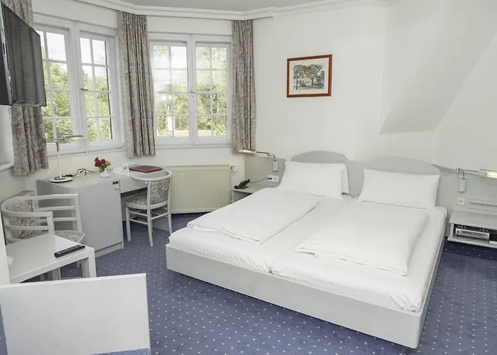 Gautinger Hof - Ruhig Im Fünf-seen-land Nahe S-bahn Und München Hotel Gauting
