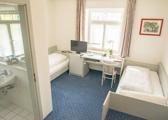 Gautinger Hof - Ruhig Im Fünf-seen-land Nahe S-bahn Und München Hotel